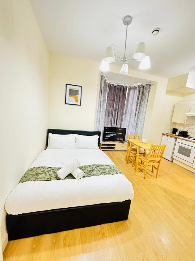 Appartamento Premium Studio Flat 02 Near Tower Bridge Londra Esterno foto