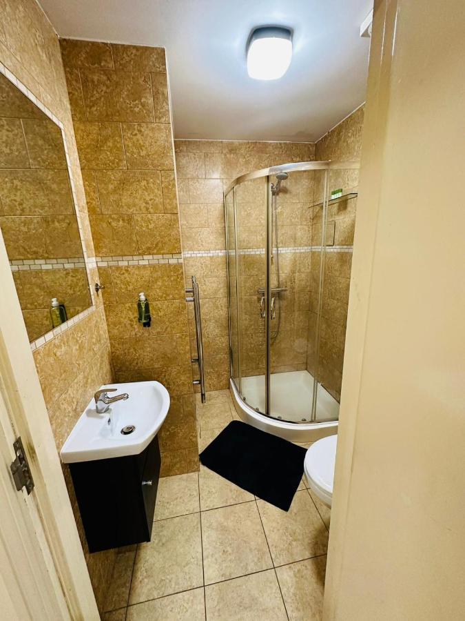 Appartamento Premium Studio Flat 02 Near Tower Bridge Londra Esterno foto